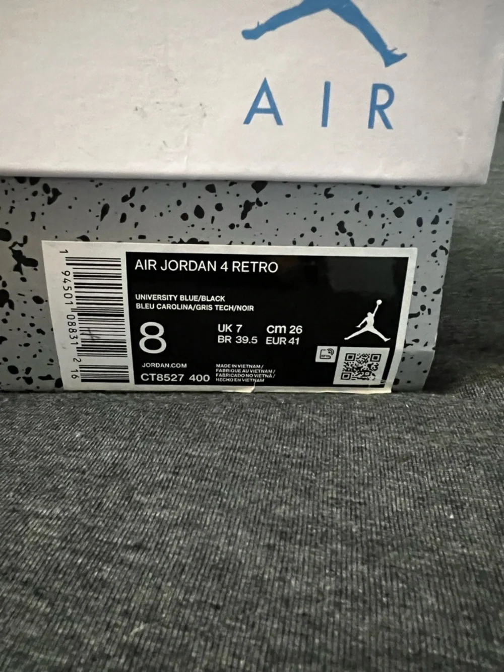Air Jordan 4 Retro Sneakers